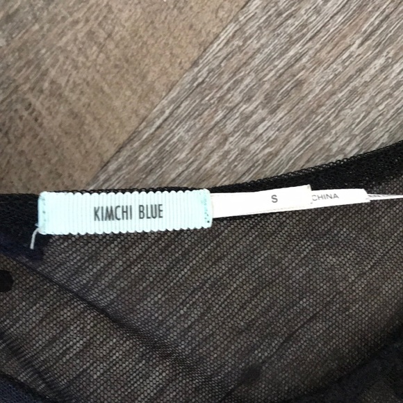 Kimchi Blue sheer lace top - Picture 2 of 2